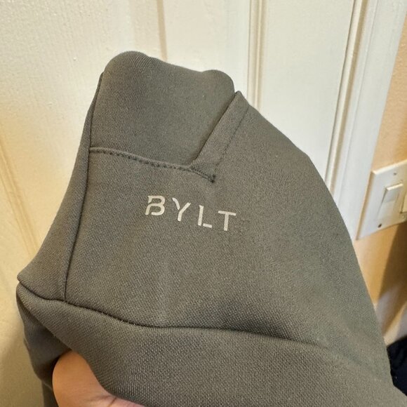 BYLT Premium Basics - Premium Crewneck Sweatshirt Gray Medium - Picture 5 of 6